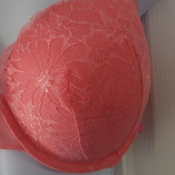 Victoria’s Secret Coral Lined Demi Demi Double Full Coverage Lace VS SZ 38DDD - Picture 2 of 5